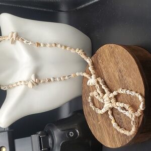 N3005 dainty tropic necklace Hawaiian imported